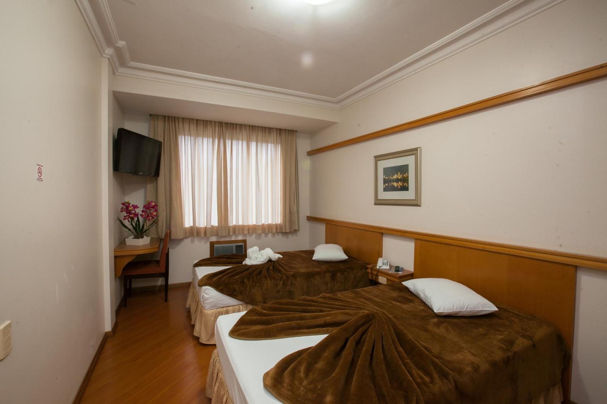 Grande Hotel Guarapuava Cameră foto